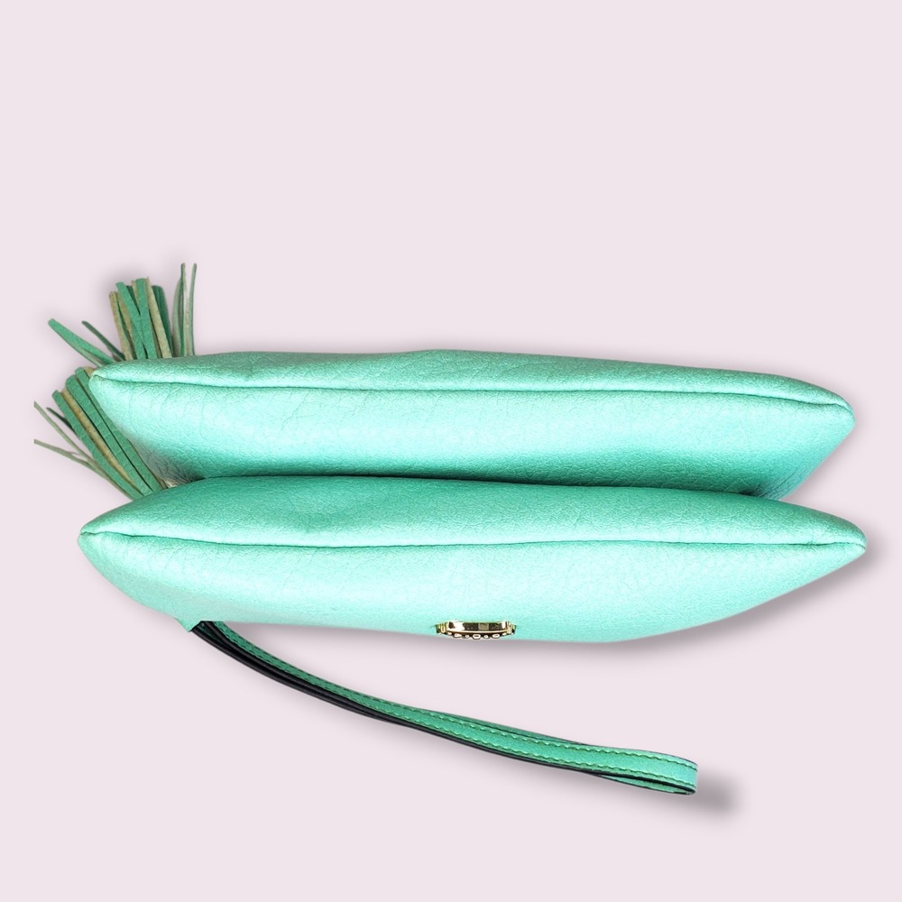 Juicy Couture Mint Green Double Zip Wristlet Pouch Tassel Clutch Gold Logo Crown - Picture 6 of 7